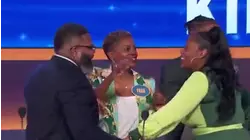 Steve Harvey fist-bumps Mondell's answer!