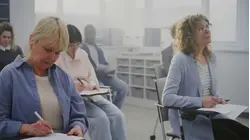 ¿Nunca es tarde para reinventarse? ¿Se puede cambiar de carrera a pesar de la edad?
