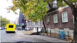 Delivery worker attacked, robbed in Flatbush