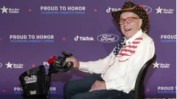 Jenna and Sheinelle Remember Navy Veteran Patriotic Kenny