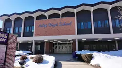 Islip High School senior earns perfect SAT score after raising 1510 to 1600