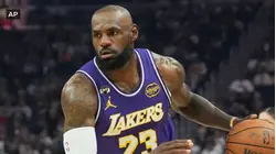 What does LeBron James do for the 76ers' championship hopes?