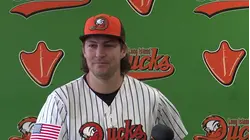 New Duck's pitcher hopes to revive his baseball career on Long Island