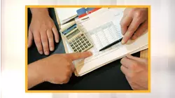 More couples are choosing separate bank accounts