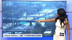 Crash closes IB lanes of Dan Ryan at Roosevelt