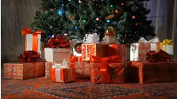 Stores open for last-minute Christmas gifts