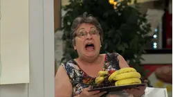 Model fruit platter