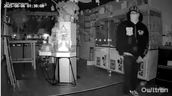 Thousands of dollars' worth of Labubu dolls stolen from La Puente resale shop