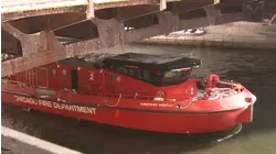 CFD rescues man from Chicago River in Loop in frigid conditions
