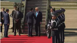 Trump arrives in South Korea ahead of high-stakes meeting with Xi