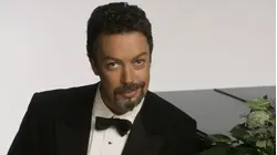 Tim Curry, Star of 'Rocky Horror Picture Show,' 'It,' Dies at 80