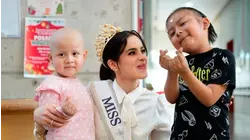 Fátima Bosch es recibida en Tabasco entre aplausos y mensajes de apoyo