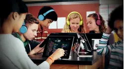 LA Unified School District Set to Limit Student Screen Time