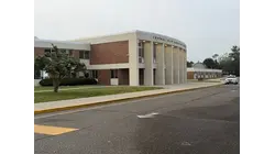 Central Islip schools dismissing early, other Long Island districts monitoring extreme heat today