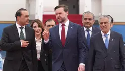 US and Iranian Negotiators Arrive in Pakistan for Peace Talks