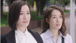 17 The Queen of News