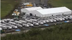 Amnistía Internacional asegura que los detenidos de Alligator Alcatraz fueron metidos en jaulas