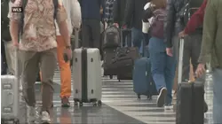 More than 1,100 flights canceled on Sunday