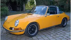 Porsche 911 Targa