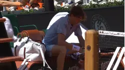 Balancing high temperatures while playing tennis