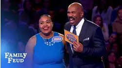 Jennifer and Jessica play Fast Money! | Family Feud
