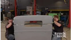 Transformación de un Modelo A de 1930 en un Street Rod moderno.