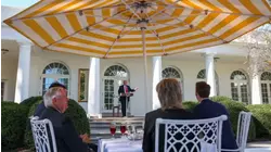 Trump hosts Senate Republicans at renovated White House as the shutdown drags