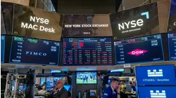 Wall Street Woes: Is the AI Bubble Starting to Burst?