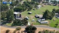 Blake Shelton and Pitbull to rock Fresno's Woodward Park this weekend