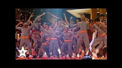 V Unbeatable Claim Howie Mandel's GOLDEN BUZZER! | America's Got Talent: The Champions 2020