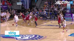 UVA's Kyle Guy's Good-Looking No-Look, To Jack Salt For The Dunk