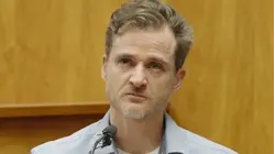 Prosecutors Cross-Examine Maui Doctor in Attempted Murder Trial