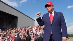 Trump rallies with top Republicans in critical battleground state of Georgia