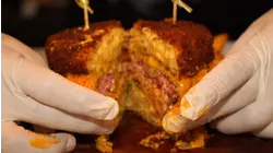 The Instafamous Mac N Cheese Burger Buns