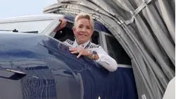 Pilot Who Has Inspired the Next Generation for 40 Years Retires