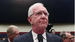 Pilot Chesley 'Sully' Sullenberger Reveals Alzheimer's Diagnosis