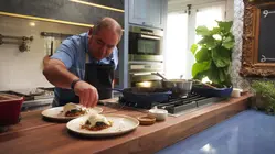 Emeril Cooks with Shermond Esteen