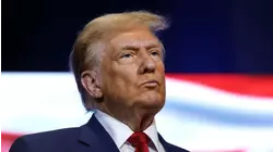 Analista: el primer año de Trump priorizó recortes sociales y políticas migratorias restrictivas