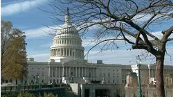 4 moderate House Republicans join Democrats to extend Obamacare tax credits