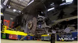Terminando el freno de mano de nuestro Crown Vic Sleeper