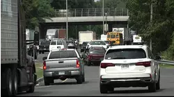 Travelers hit the roads ahead of 'extra busy' Labor Day Weekend