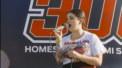 Jacqie, una estrella en Nascar