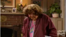 ALF: S2 E19 - You Ain't Nothin' But a Hound Dog
