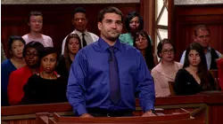 Nicole Diaz vs. Julio Llaguno