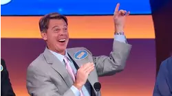 Lainie yells, "Go long!" in the bedroom! | Family Feud