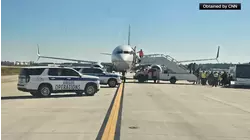 Plane's tires blow out as flight from Chicago lands in Houston