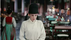 18 Weaving a Tale of Love