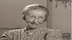 The Beverly Hillbillies: S1 E11 - Elly Races Jethrine