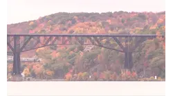 Leaf peepers get more weekend train options as Metro-North expands service