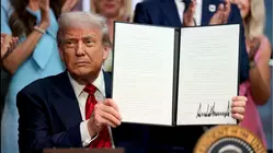 Trump's Signature to Being Added to All New US Paper Currency